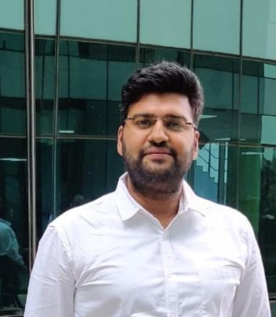 Portrait of Shri. Vinay Kashyap